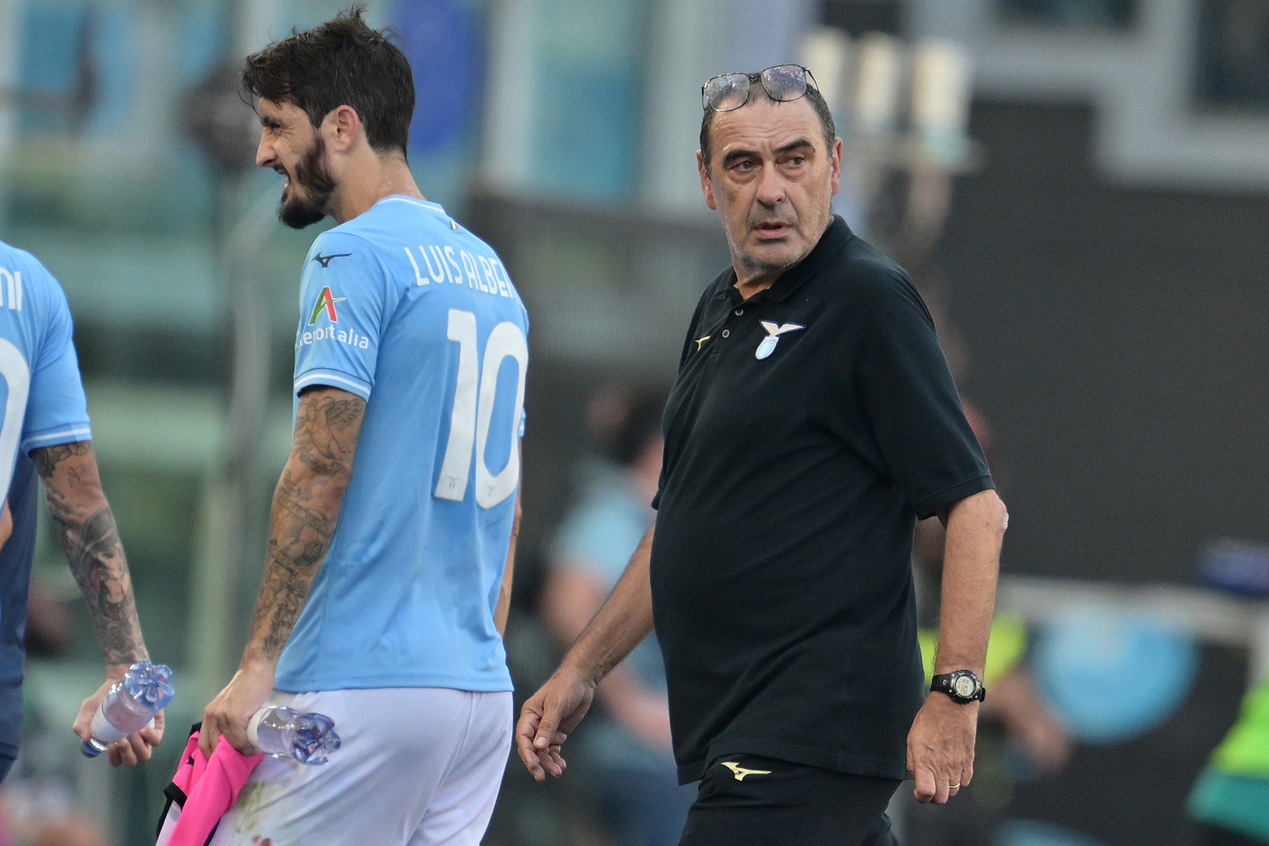 Luis Alberto lascia il campo in Lazio - Atalanta