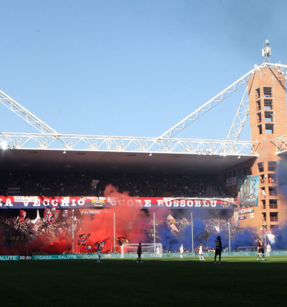 I tifosi del Genoa in Gradinata Nord