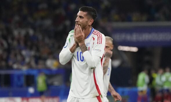 Lorenzo Pellegrini in primo piano