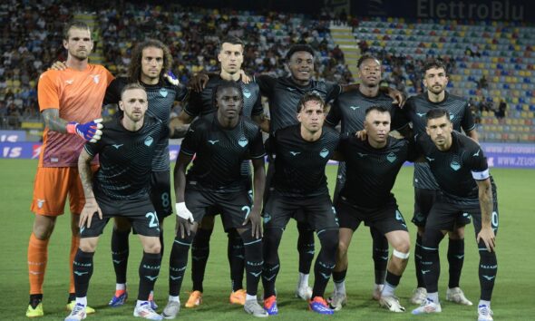 Foto di gruppo per la Lazio