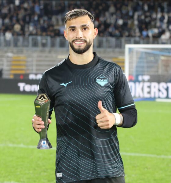 Castellanos con la maglia della Lazio