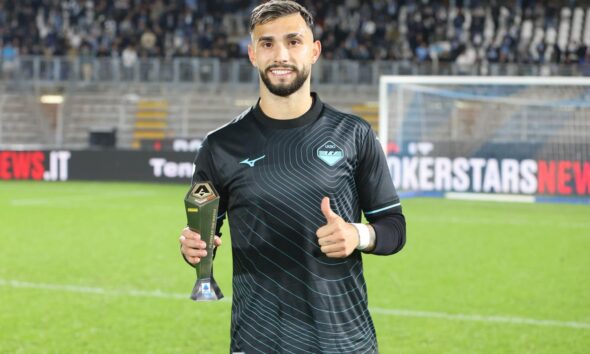 Castellanos con la maglia della Lazio