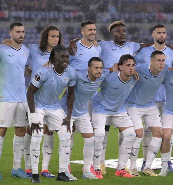 La Lazio in campo contro il Nizza