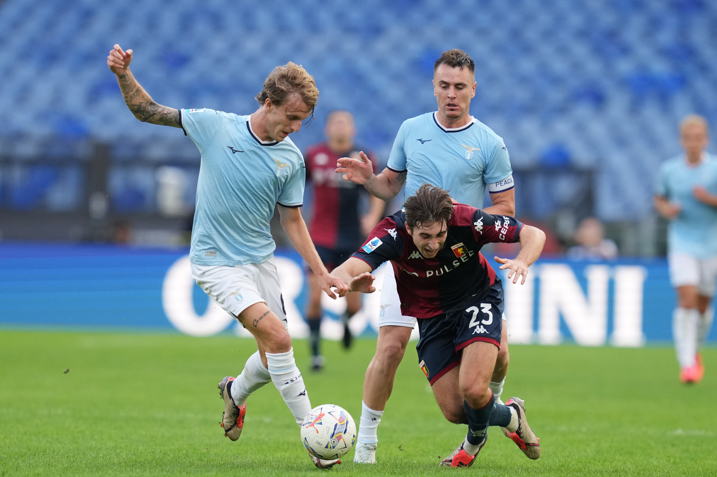 Nicolò Rovella in azione con la Lazio