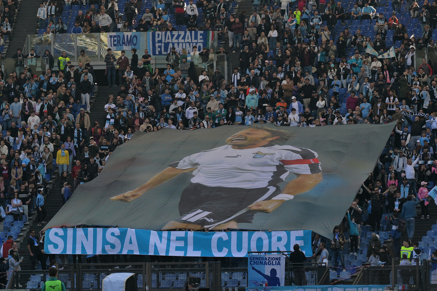 I tifosi della Lazio ricordano Mihajlovic