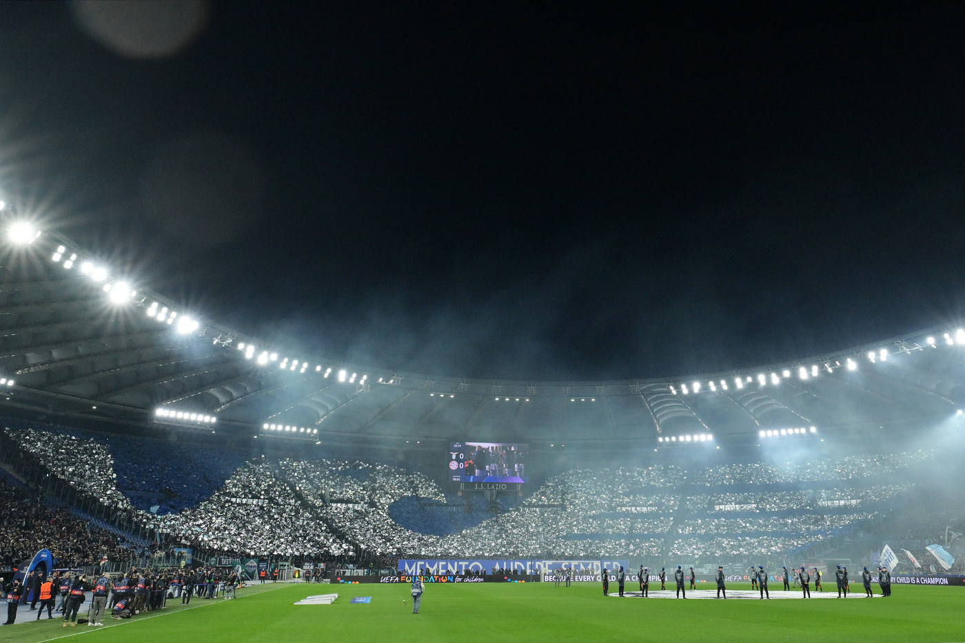 I tifosi della Lazio contro il Bayern Monaco, Champions League 2024