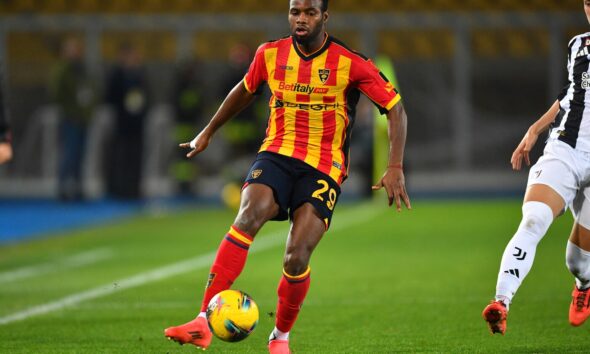 Coulibaly con la maglia del Lecce