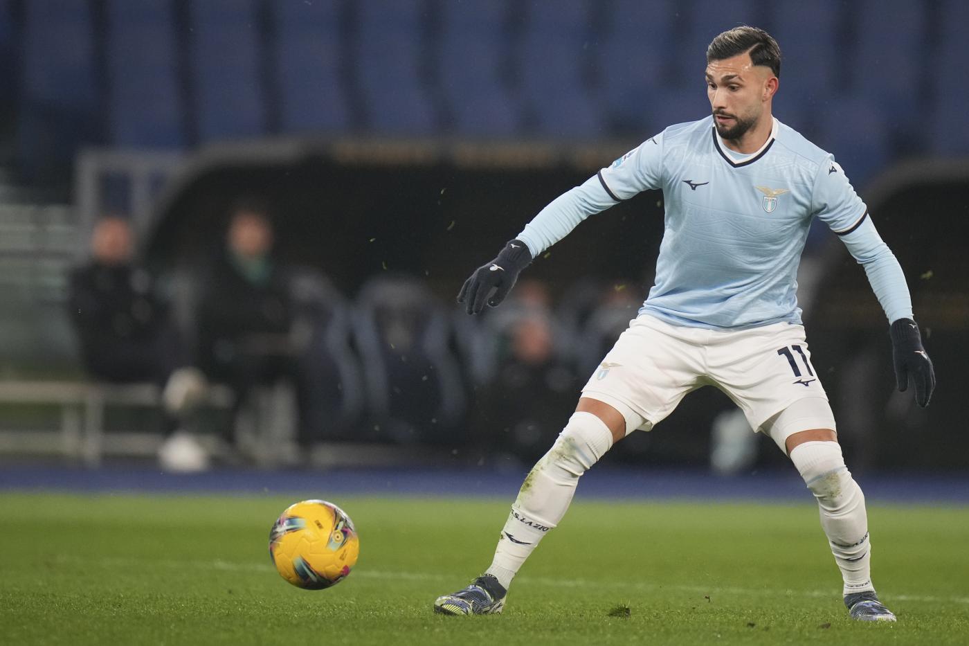 Valentin Castellanos con la maglia della Lazio